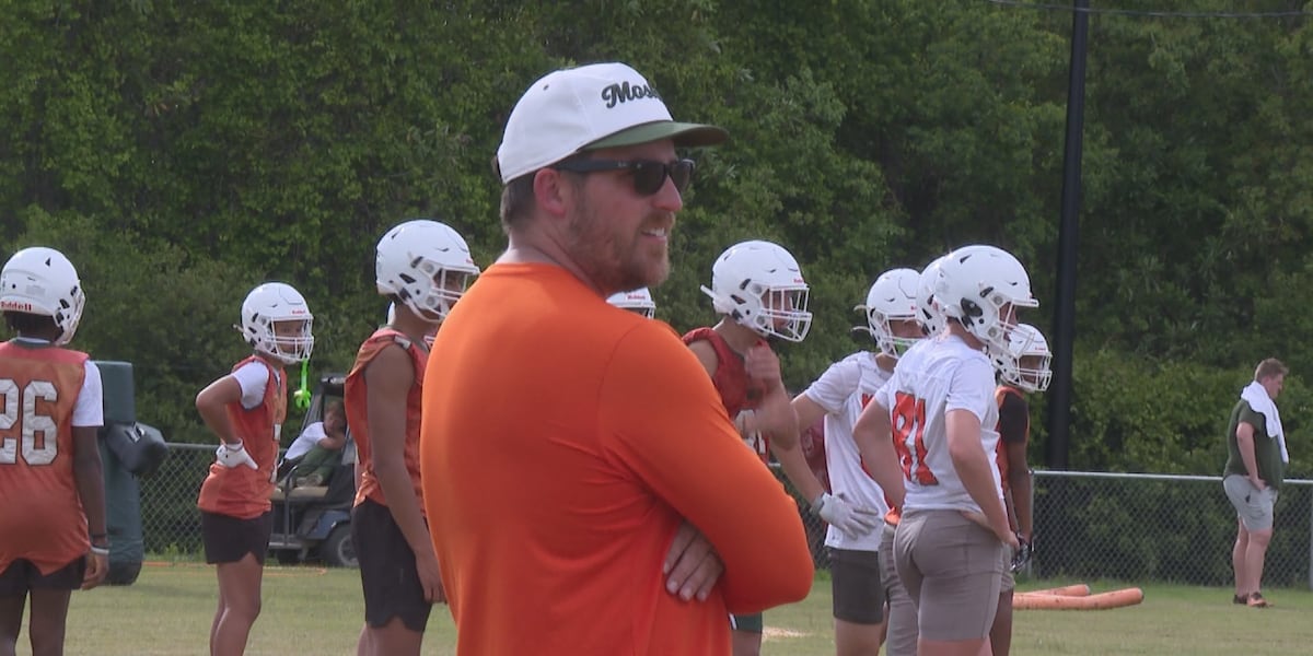 Mosley back on the football field for spring practice