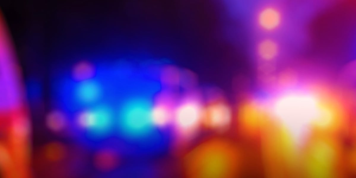 Crash blocks eastbound Highway 20 in Freeport