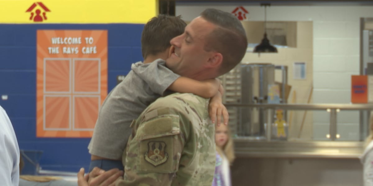 Three Bay County students get Military homecoming surprise